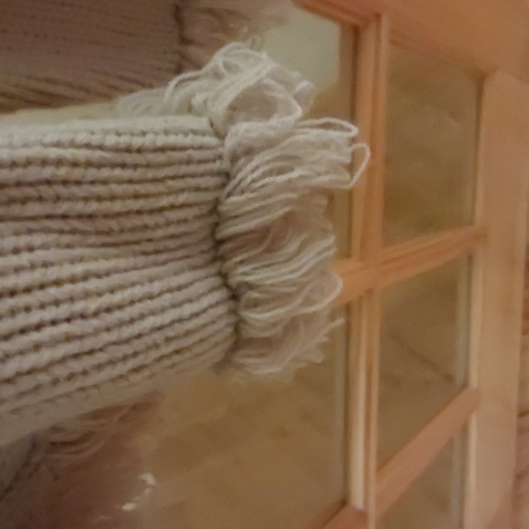 Faded Glory Missy Extra Large tan sweater with zipper and hood - Picture 4 of 7